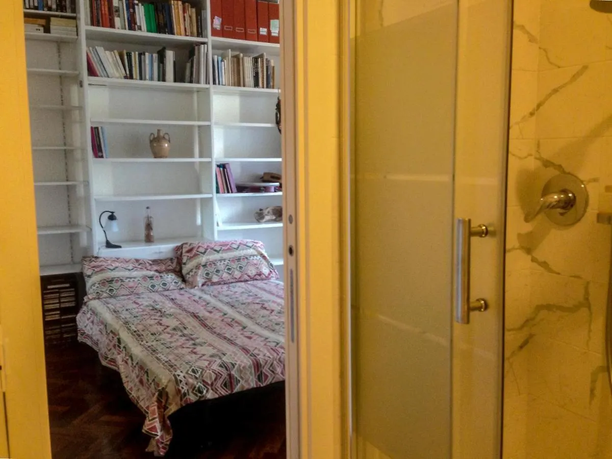 Luminosa Vista Piramide Bed & Breakfast Rome 0*,  Italy